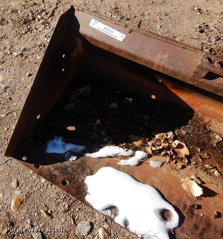 image for item MR9638 Skid steer bucket