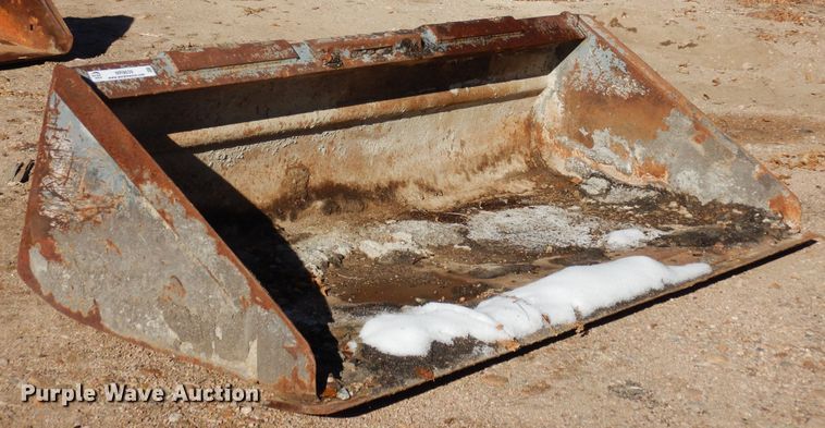 image for item MR9639 Skid steer bucket