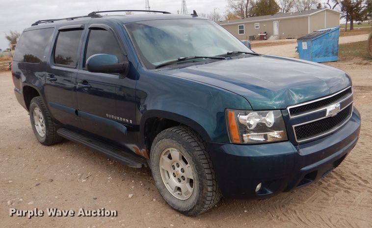 image for item MT9797 2007  Chevrolet Suburban  SUV