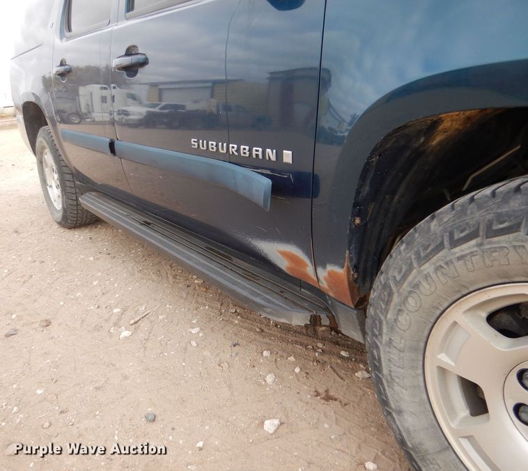 image for item MT9797 2007  Chevrolet Suburban  SUV