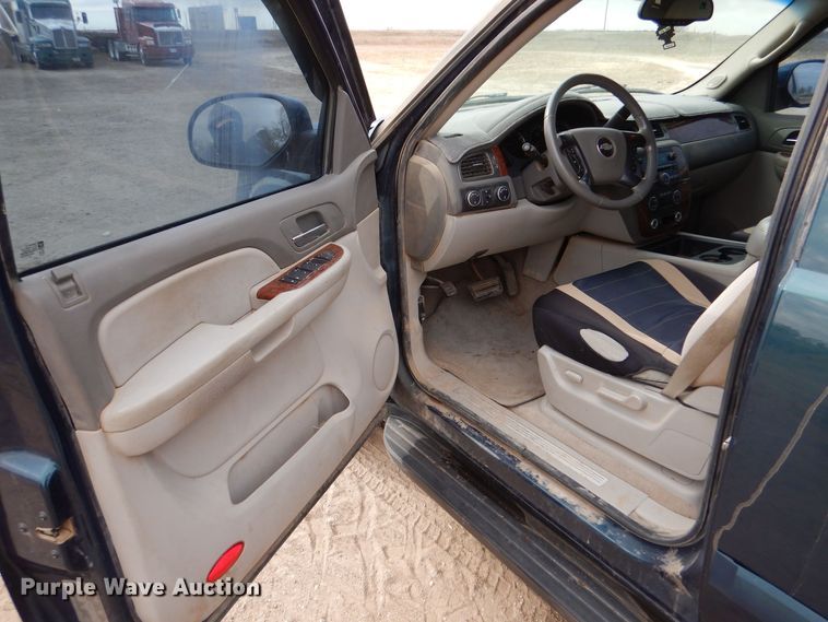 image for item MT9797 2007  Chevrolet Suburban  SUV