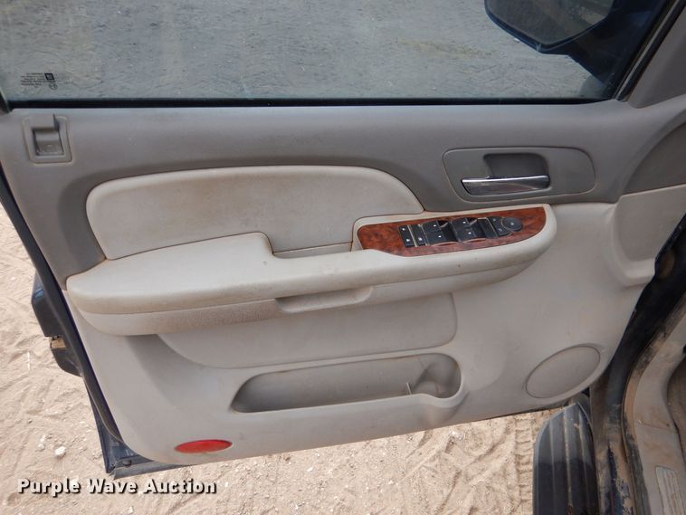 image for item MT9797 2007  Chevrolet Suburban  SUV