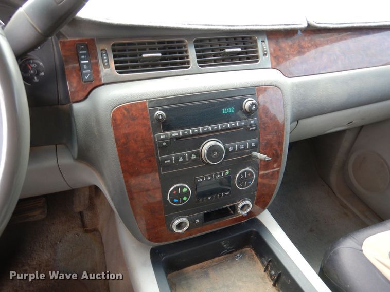 image for item MT9797 2007  Chevrolet Suburban  SUV