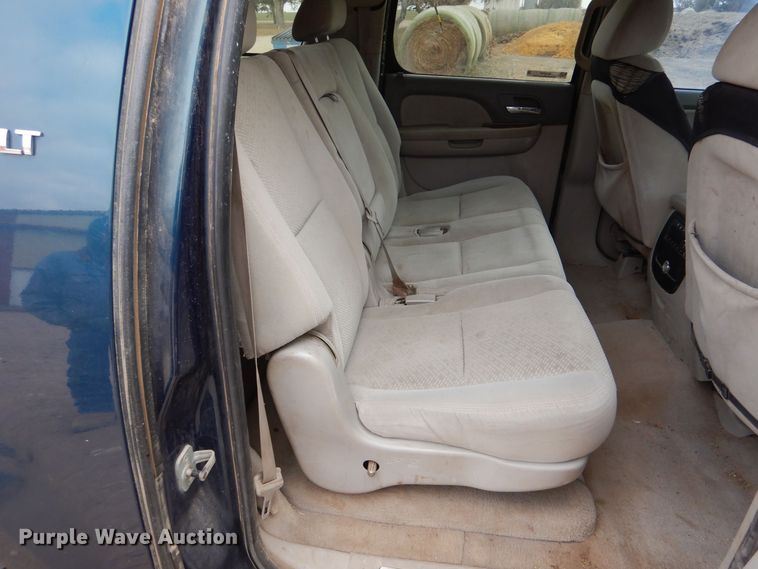 image for item MT9797 2007  Chevrolet Suburban  SUV