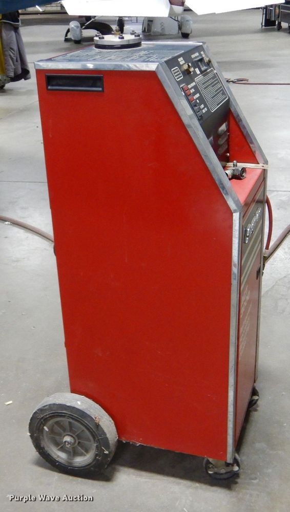 image for item MT9807 Snap-on ACT3000  refrigerant recovery recycling center