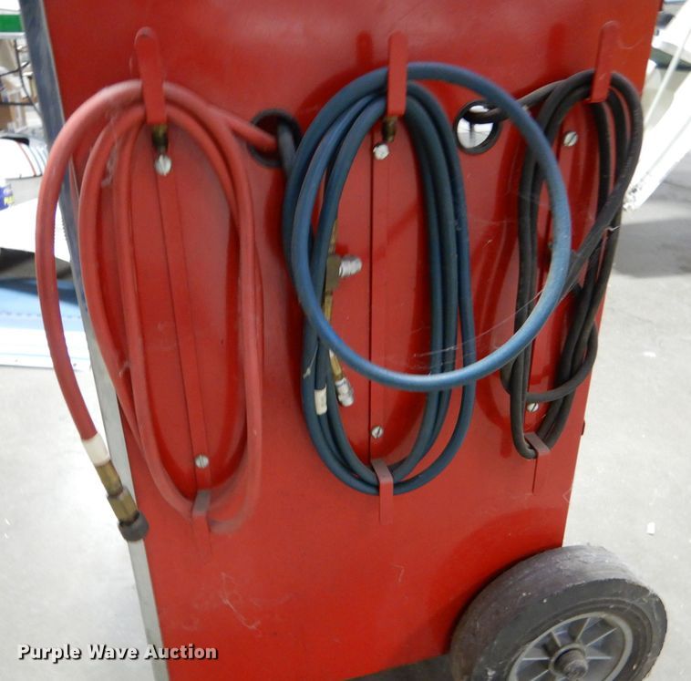 image for item MT9807 Snap-on ACT3000  refrigerant recovery recycling center