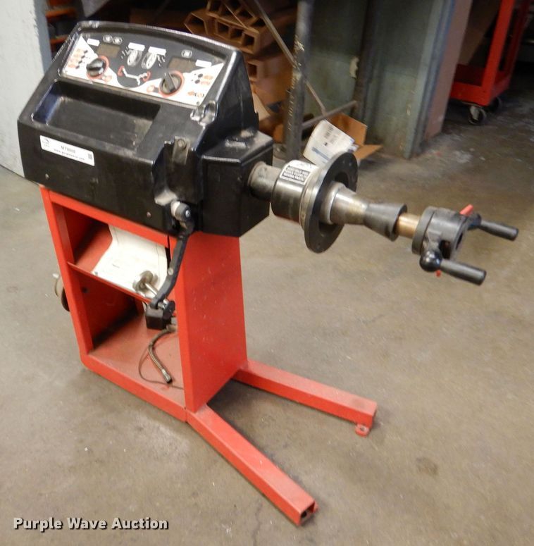 image for item MT9808 Snap-on EEWB314A  wheel balancer