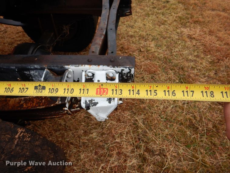 image for item MT9810 1975 Ford F500  truck cab and chassis