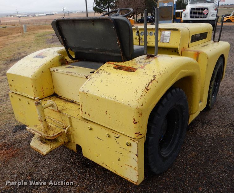 image for item MT9812 Clark Equipment CT80  aircraft tug