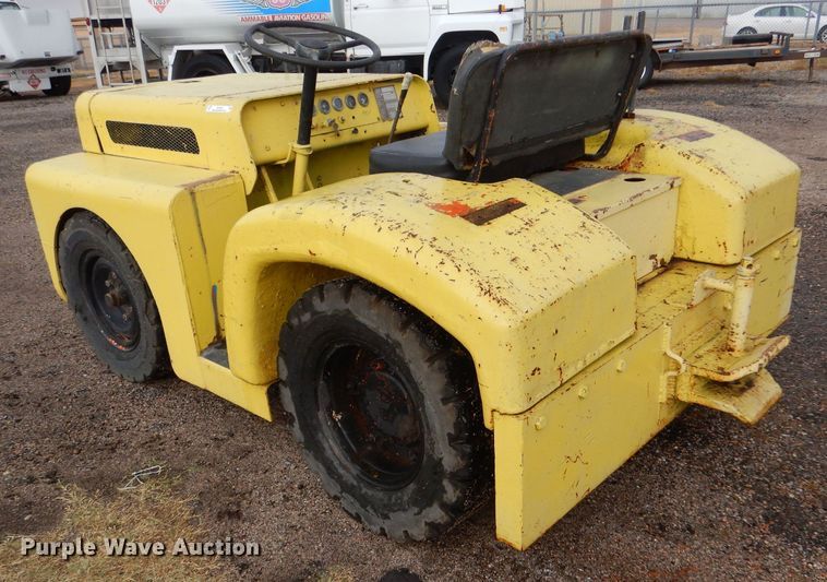 image for item MT9812 Clark Equipment CT80  aircraft tug