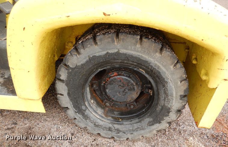 image for item MT9812 Clark Equipment CT80  aircraft tug