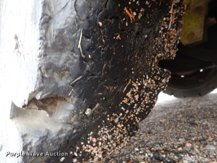 image for item MT9812 Clark Equipment CT80  aircraft tug