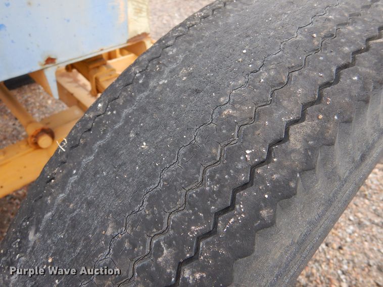 image for item MT9813 Hobart Brothers Company  generator