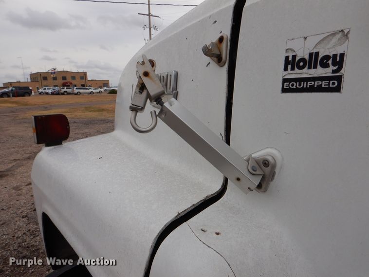 image for item MT9815 Ford 800  fuel truck