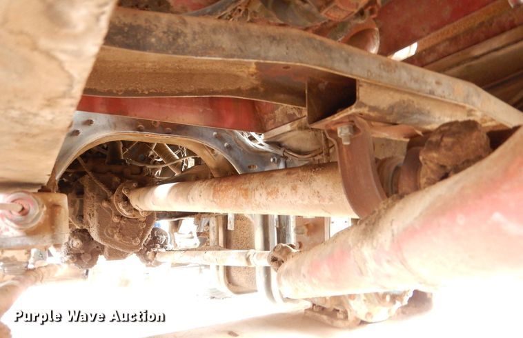 image for item MT9815 Ford 800  fuel truck