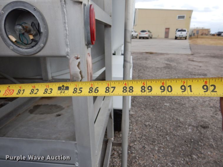 image for item MT9816 1983 Ford F600  fuel truck