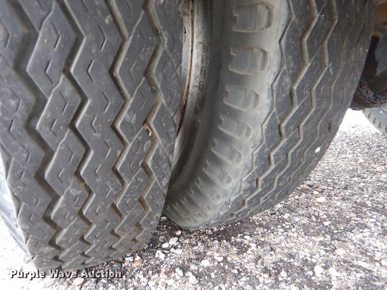 image for item MT9816 1983 Ford F600  fuel truck