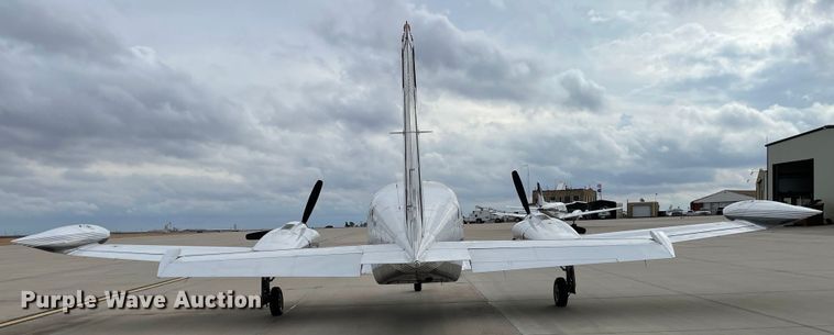 image for item MT9819 1973 Cessna 421B  airplane