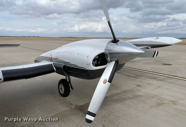 image for item MT9819 1973 Cessna 421B  airplane