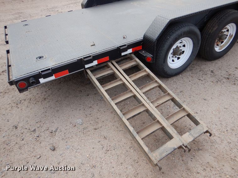 image for item MT9821 2013 PJ CC202  equipment trailer