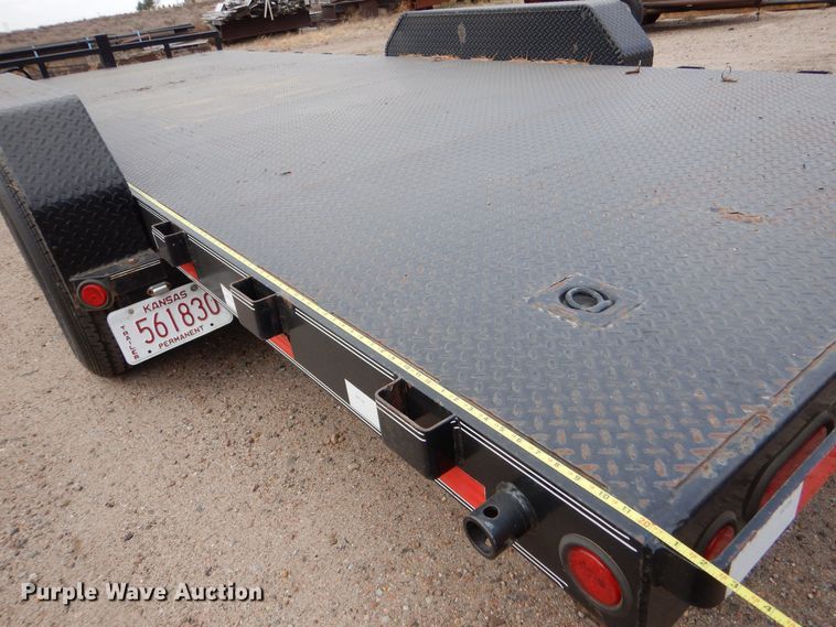 image for item MT9821 2013 PJ CC202  equipment trailer