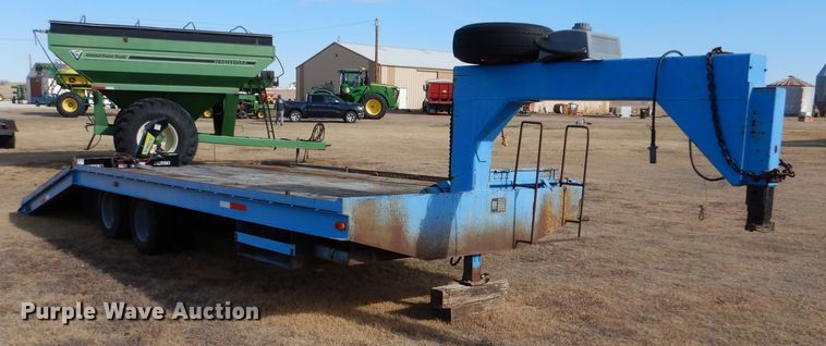 image for item MT9839 1986 Trail King TK20H-280  equipment trailer