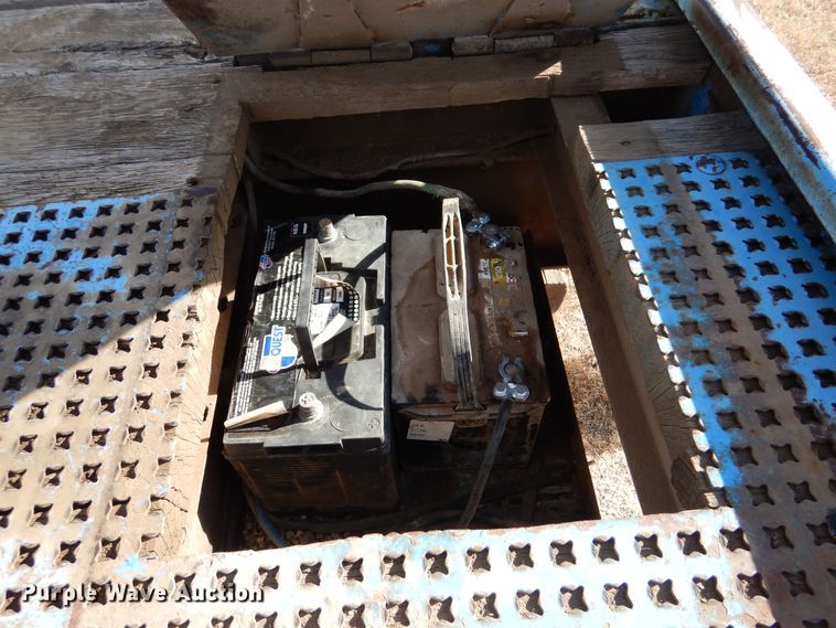 image for item MT9839 1986 Trail King TK20H-280  equipment trailer