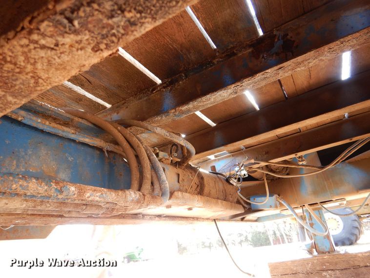 image for item MT9839 1986 Trail King TK20H-280  equipment trailer