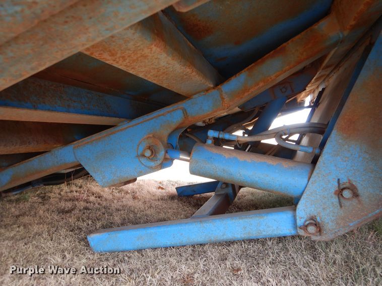 image for item MT9839 1986 Trail King TK20H-280  equipment trailer