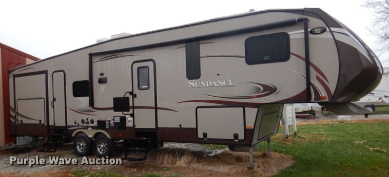 image for item MW9377 2014 Heartland 3400QB Sundance  camper