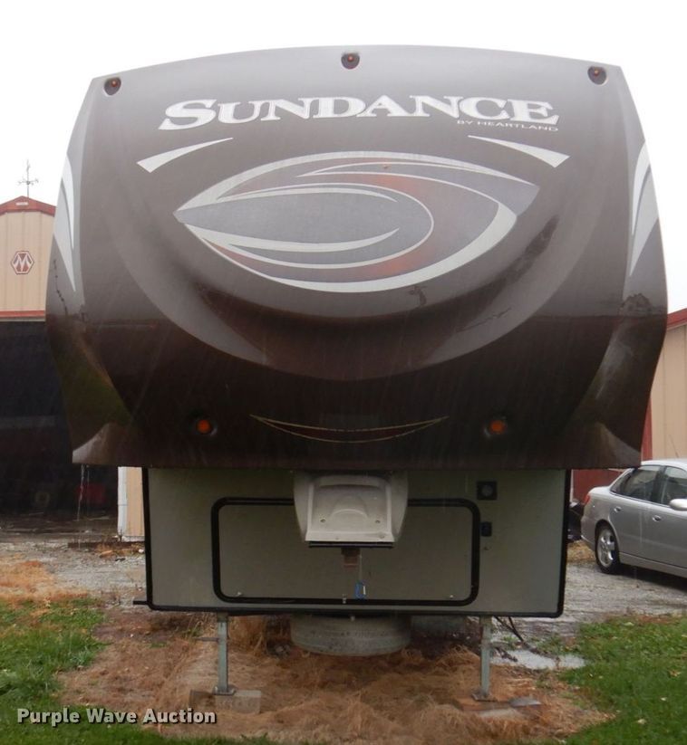 image for item MW9377 2014 Heartland 3400QB Sundance  camper