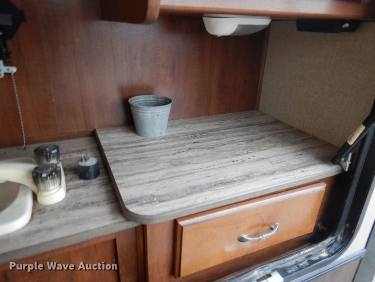 image for item MW9377 2014 Heartland 3400QB Sundance  camper