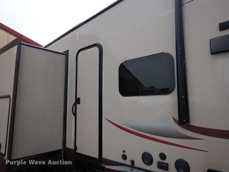 image for item MW9377 2014 Heartland 3400QB Sundance  camper