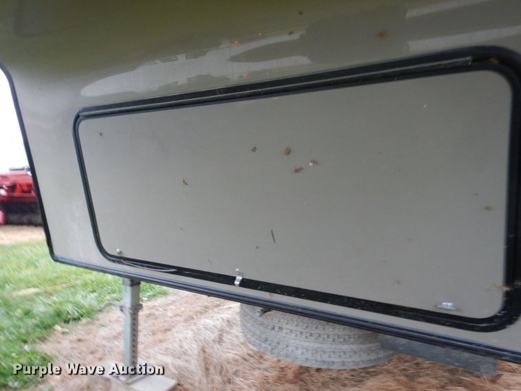 image for item MW9377 2014 Heartland 3400QB Sundance  camper