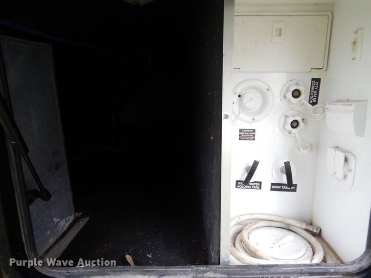 image for item MW9377 2014 Heartland 3400QB Sundance  camper