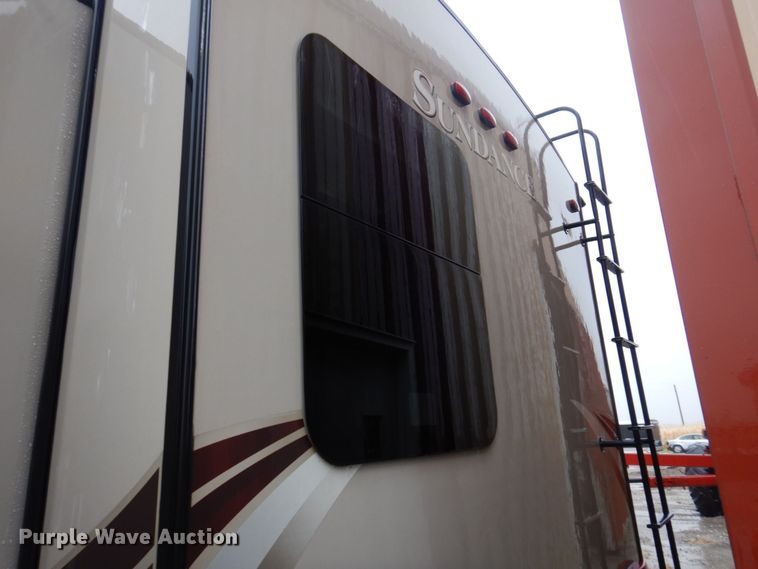 image for item MW9377 2014 Heartland 3400QB Sundance  camper