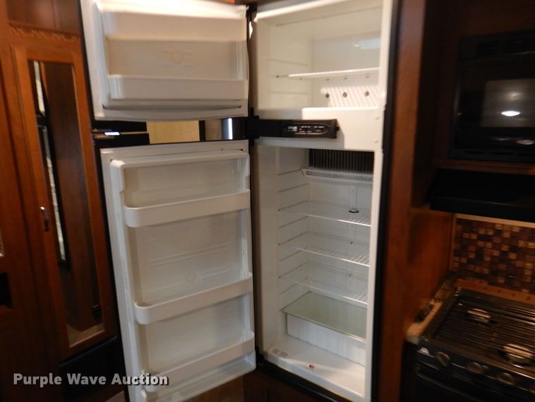 image for item MW9377 2014 Heartland 3400QB Sundance  camper