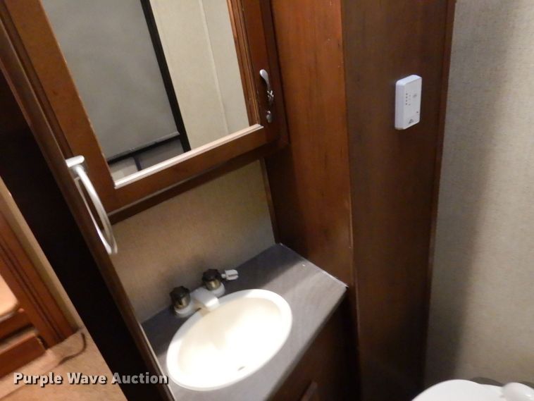 image for item MW9377 2014 Heartland 3400QB Sundance  camper