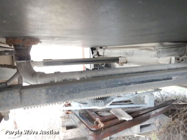 image for item MW9377 2014 Heartland 3400QB Sundance  camper