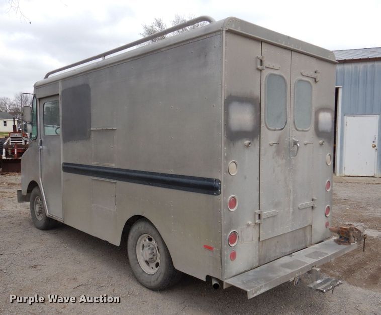 image for item MW9384 1978 Chevrolet  delivery truck