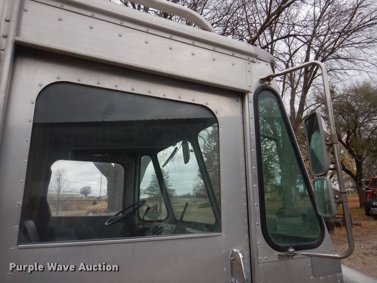 image for item MW9384 1978 Chevrolet  delivery truck