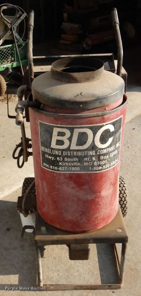 image for item MW9387 BDC  pressure washer