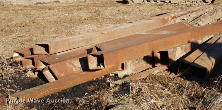 image for item MW9398 Approximately 18 pieces of steel tubing