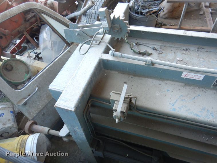 image for item MW9401 Maren  material baler
