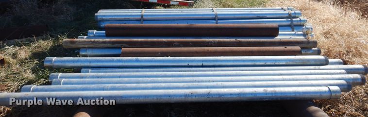 image for item MW9406 Approximately 32 metal pipes