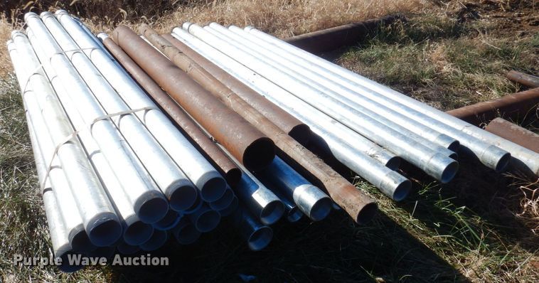 image for item MW9406 Approximately 32 metal pipes