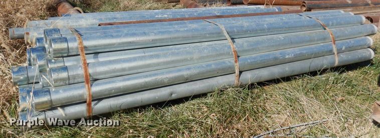 image for item MW9406 Approximately 32 metal pipes