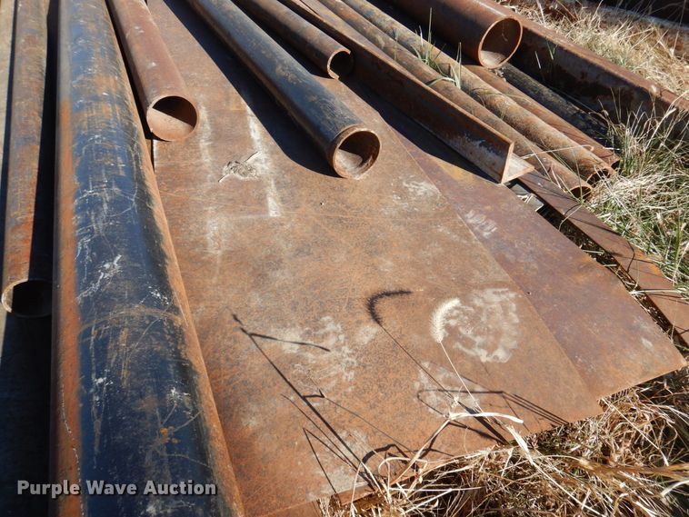 image for item MW9407 Approximately 30 steel pipes