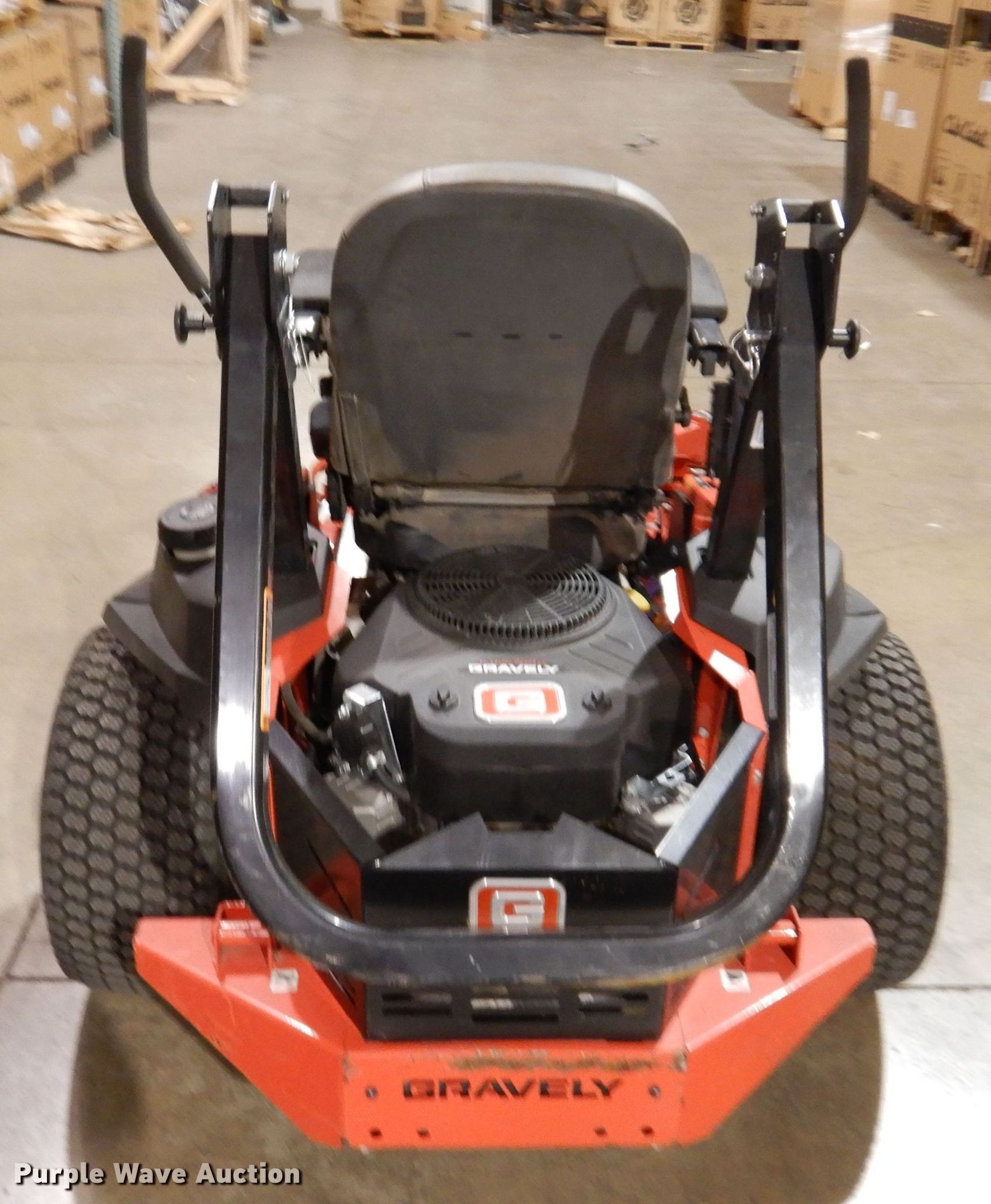 2019 Gravely Proturn Z52 ZTR lawn mower in Urbandale, IA Item KW9703