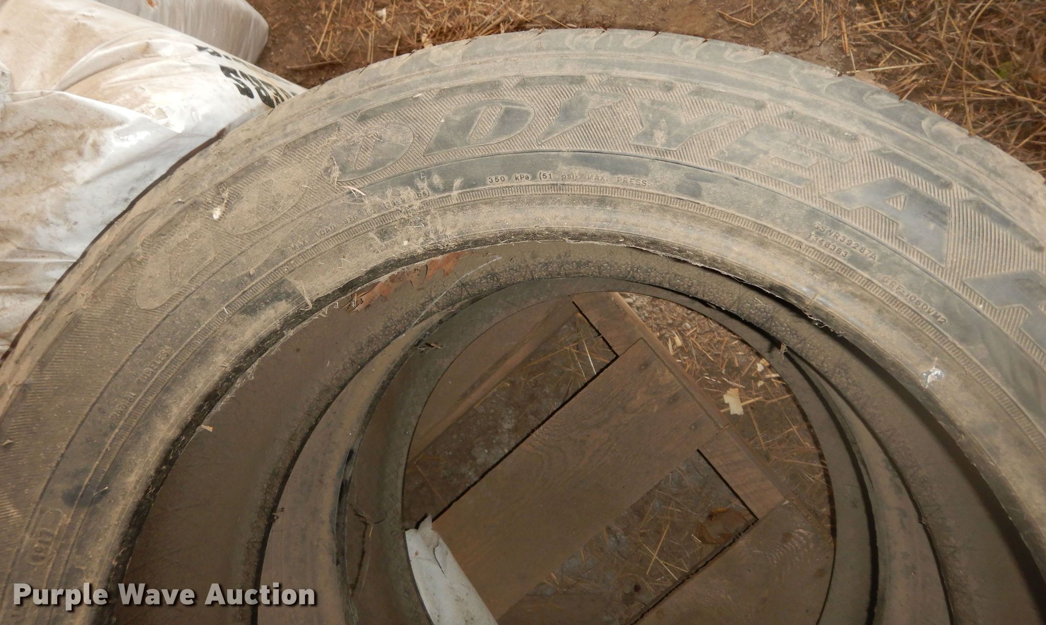 (8) tires in Topeka, KS Item LG9911 sold Purple Wave